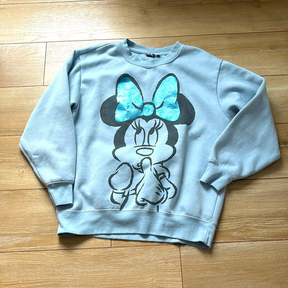 Women’s Minnie Light Blue Sweatshirt S/M